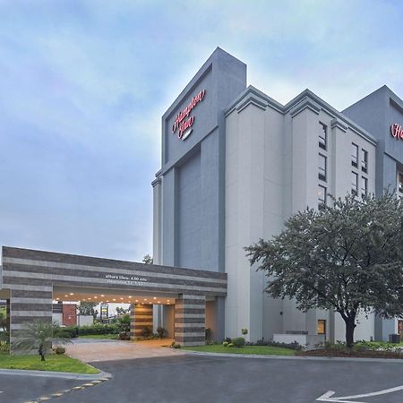 Hampton By Hilton Monterrey Galerias Obispado Exteriér fotografie
