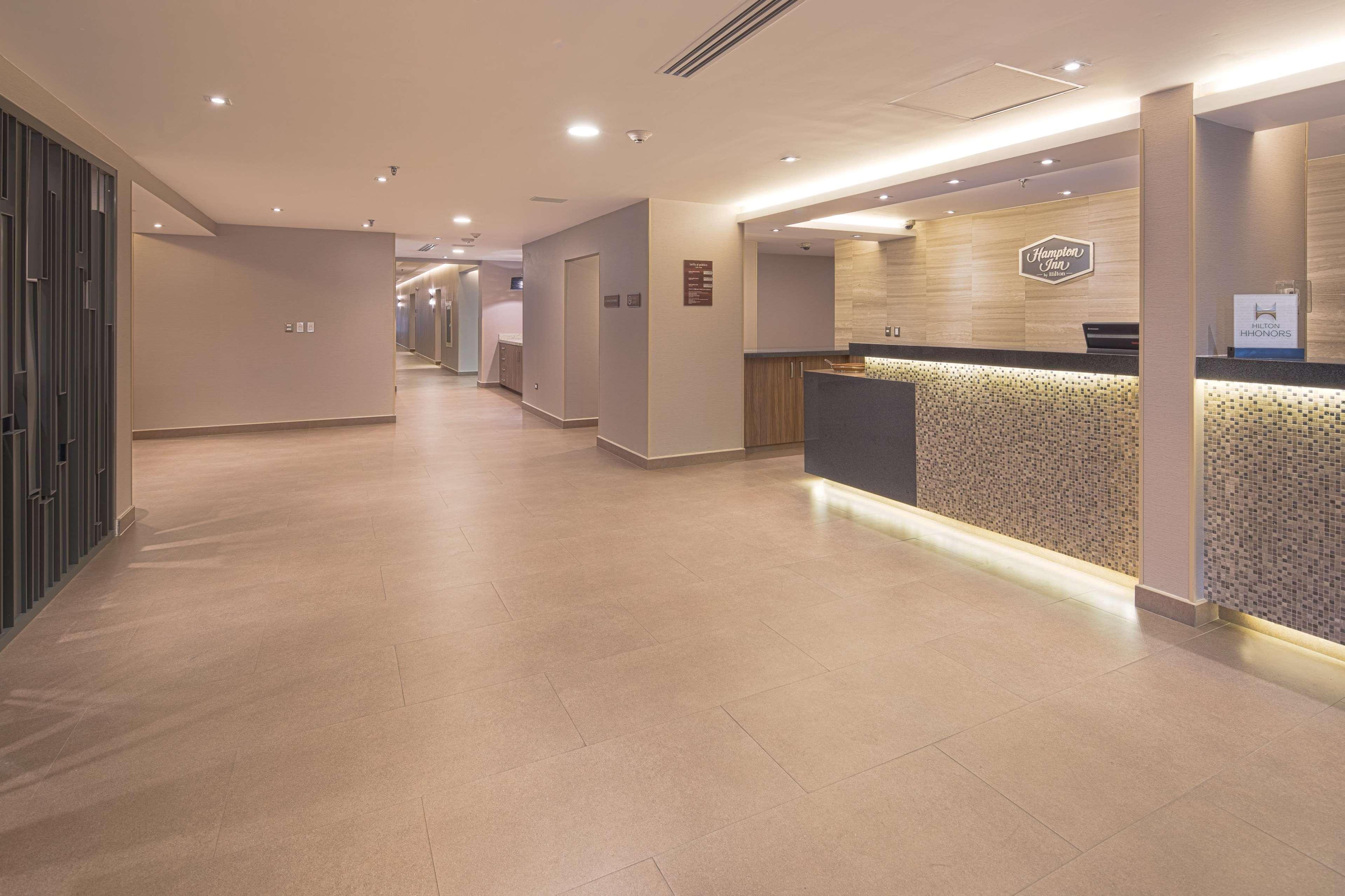 Hampton By Hilton Monterrey Galerias Obispado Exteriér fotografie