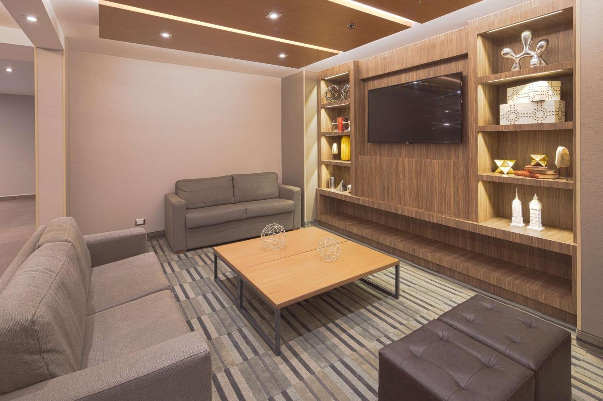 Hampton By Hilton Monterrey Galerias Obispado Exteriér fotografie
